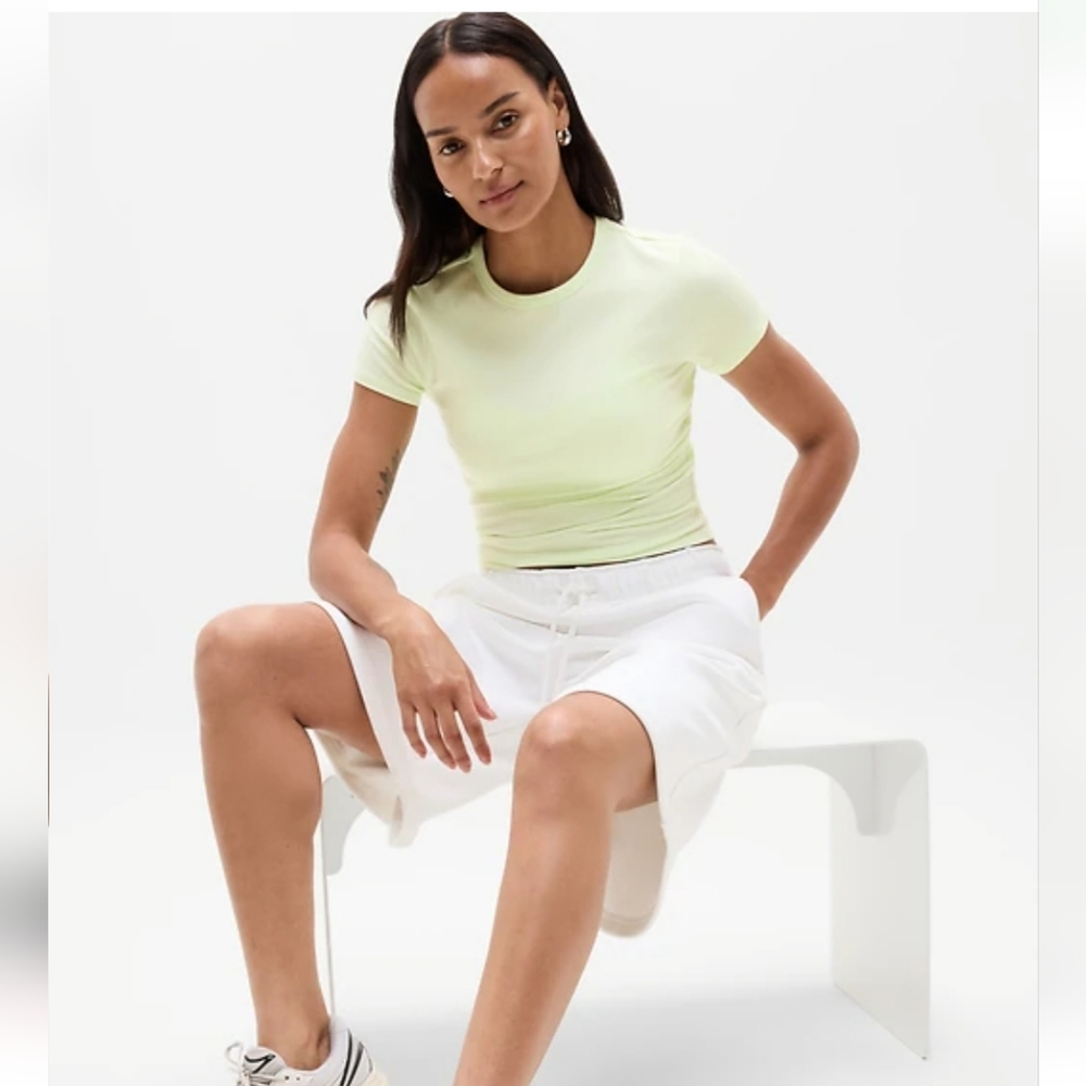 *SALE* Athleta Renew Seamless Crewneck Tee SOFT MINT GREEN NWT
